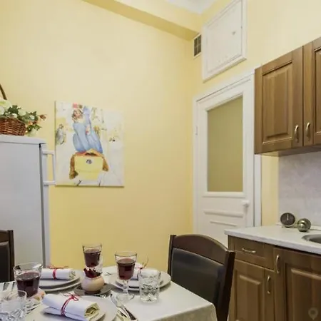 Lovely, Cozy Apartment *